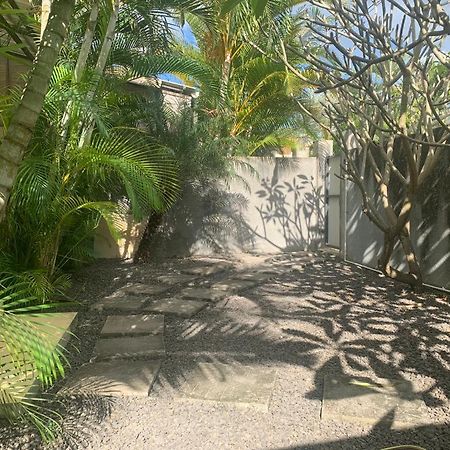 Residence Etienne Pereybere Beach Екстериор снимка